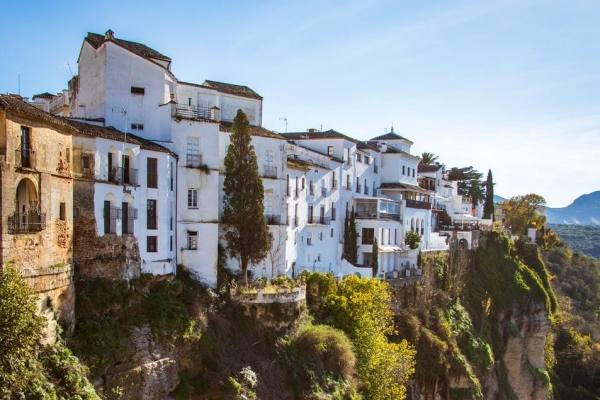 Spain| Commercial real estate into residential - Blog about luxury properties abroad